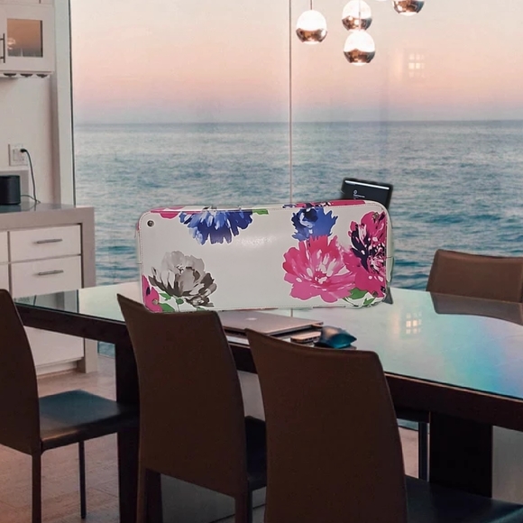 Kate Spade Turn Over A New Leaf Tote - Picture 6 of 6